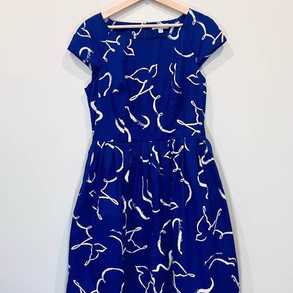 Emily and Fin | Brushstroke Dove Dress - Picture 1 of 8